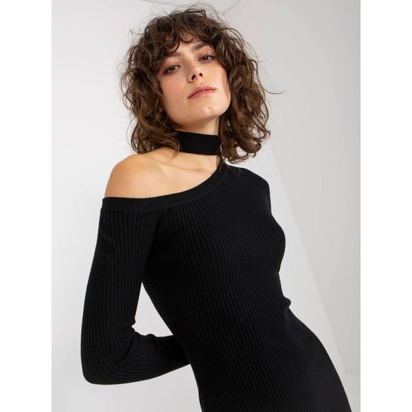 Fashionhunters Black ribbed mini dress fitted with a choker