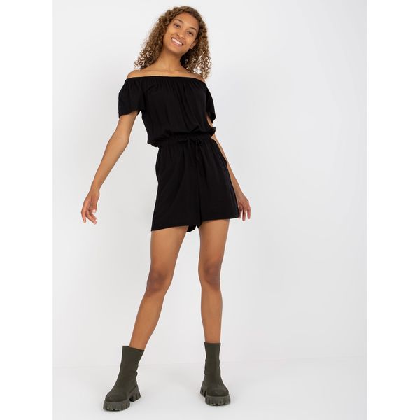 Fashionhunters Black short Spanish jumpsuit with SUBLEVEL pockets