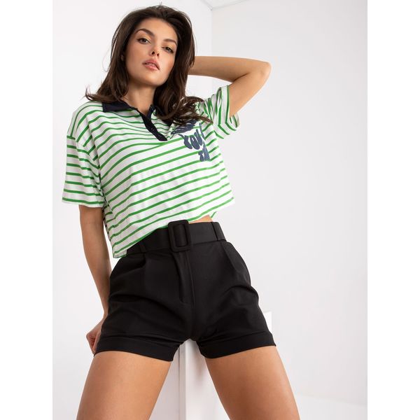Fashionhunters Black shorts with a belt in an elegant style