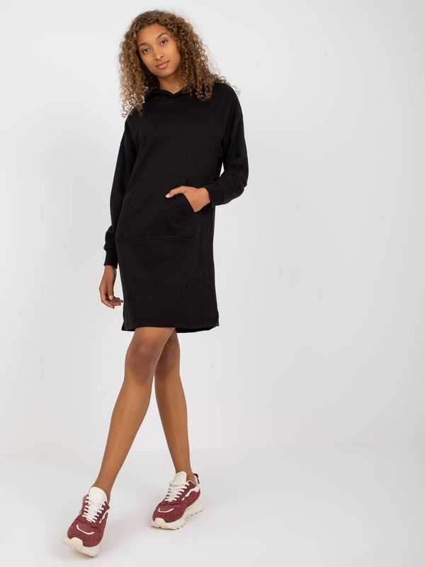 Fashionhunters Black simple sweatshirt dress with pocket SUBLEVEL