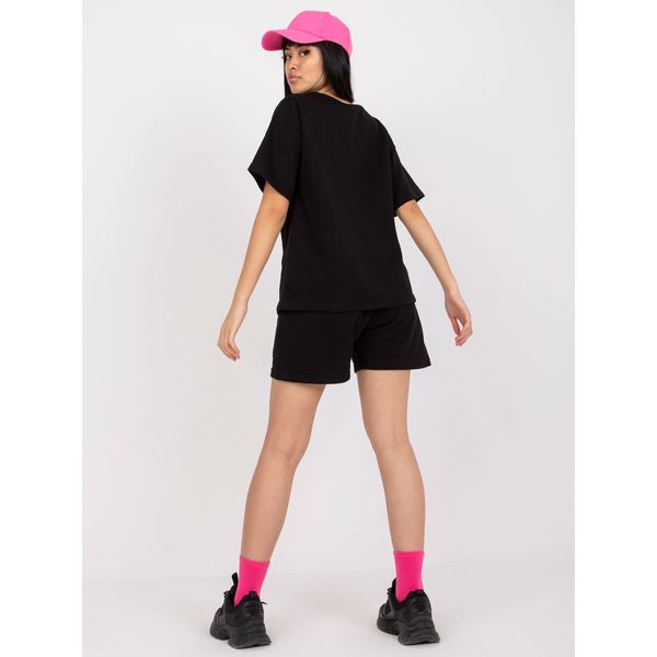 Fashionhunters Black summer sweatshirt set with pockets