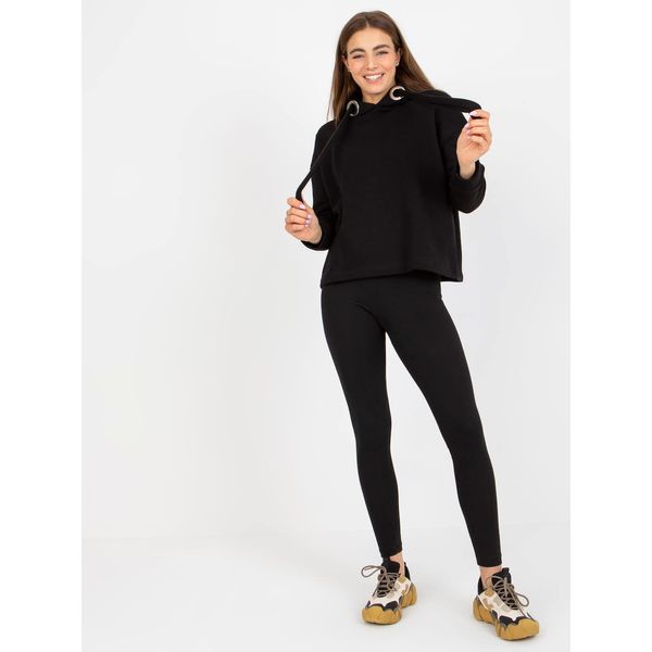 Fashionhunters Black women's tracksuit set with leggings