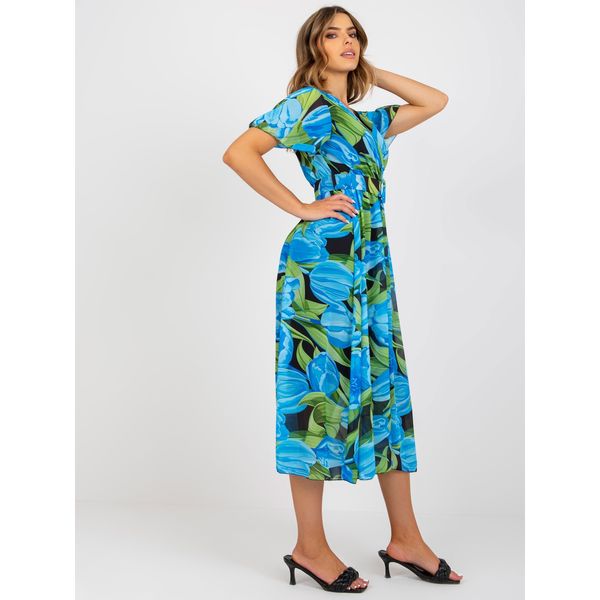 Fashionhunters Blue and black patterned midi dress with a belt