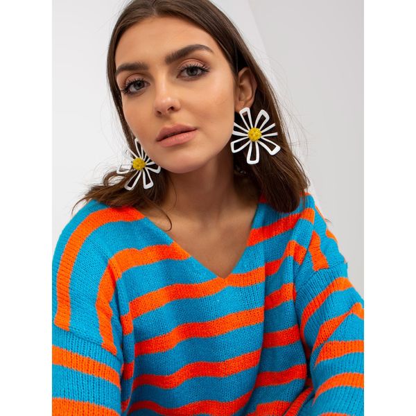 Fashionhunters Blue and orange oversize sweater with V-OCH BELLA neckline