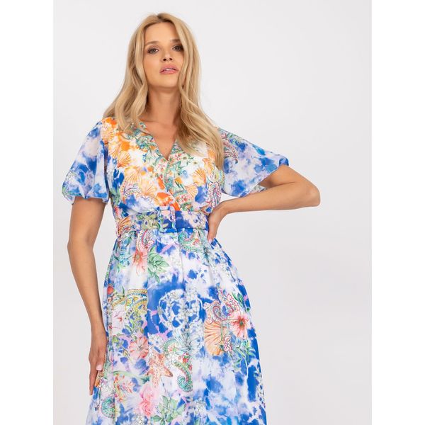 Fashionhunters Blue midi dress with prints and a belt