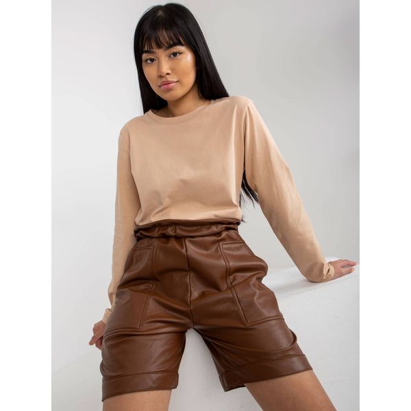 Fashionhunters Brown insulated eco-leather casual shorts