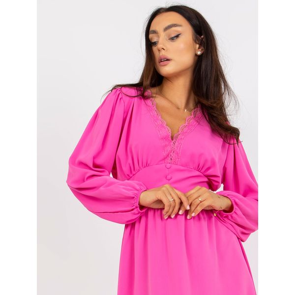 Fashionhunters Casual pink dress with lace at the neckline