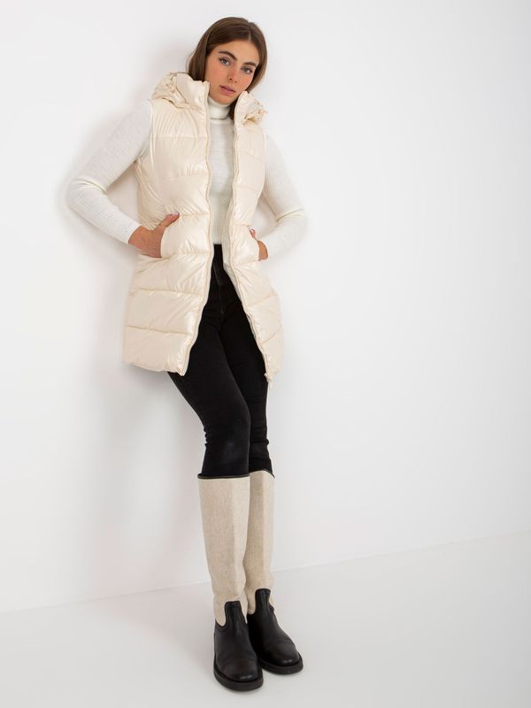 Fashionhunters Cream-lacquered down vest with pockets