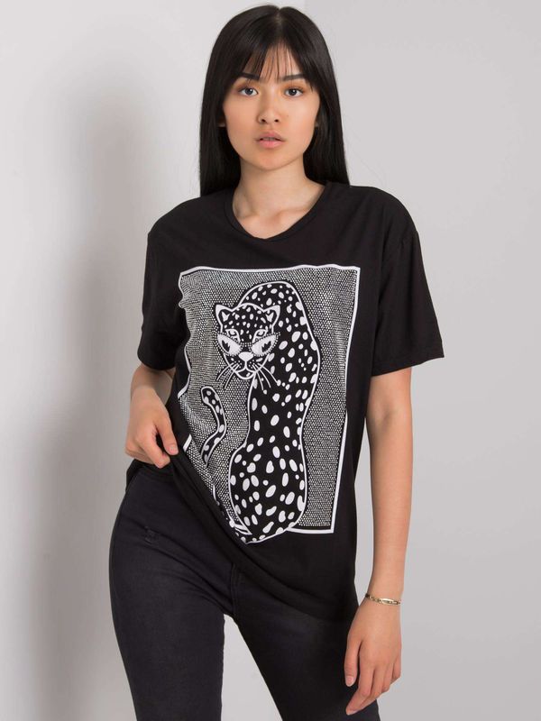Fashionhunters Czarny bawełniany t-shirt oversizowy