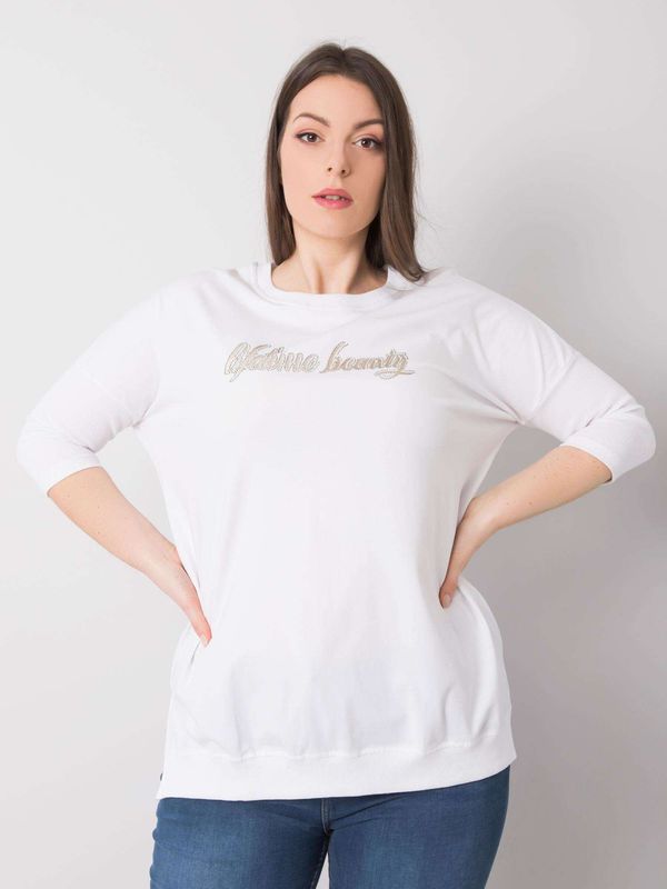 Fashionhunters Damska biała bluzka plus size z napisem