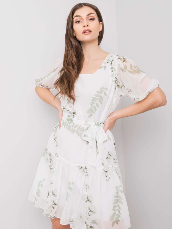 Fashionhunters Damska biała sukienka z kwiatami
