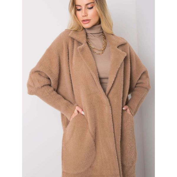 Fashionhunters Dark beige alpaca coat with pockets