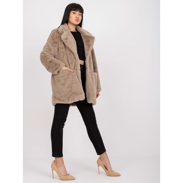 Fashionhunters Dark beige faux fur coat with a clasp