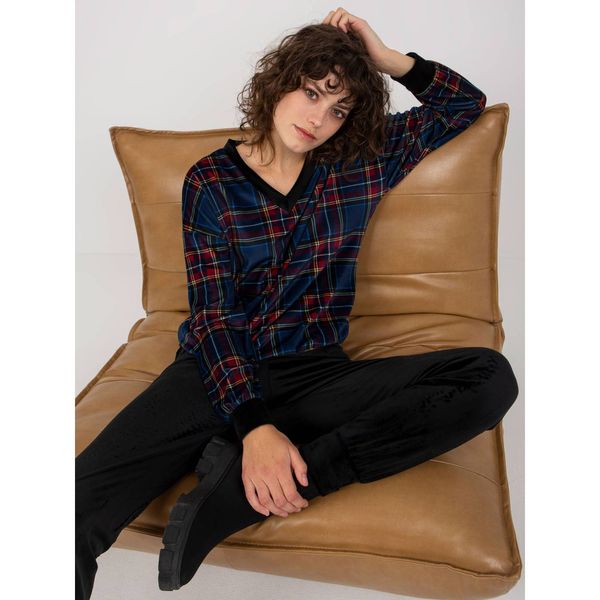 Fashionhunters Dark blue velor set with a checked blouse from RUE PARIS