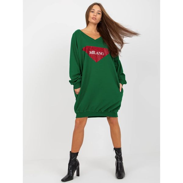 Fashionhunters Dark green long oversize sweatshirt with an appliqué
