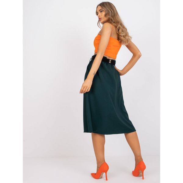 Fashionhunters Dark green trapezoidal midi skirt with pockets