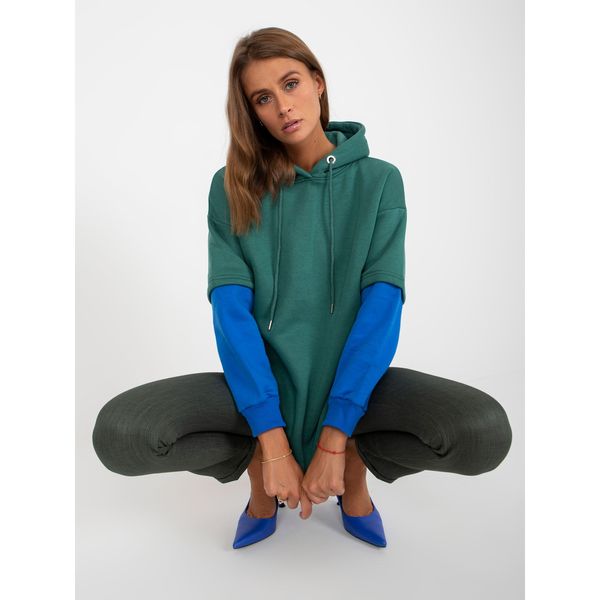 Fashionhunters Dark green women's basic sweatshirt with a RUE PARIS cotton hood