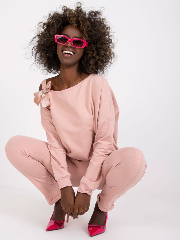 Fashionhunters Dusty pink casual set with bow