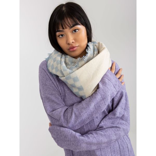 Fashionhunters Ecru-blue women's checkered winter scarf