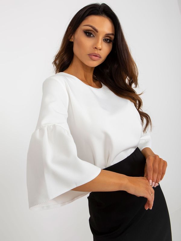 Fashionhunters Ecru formal blouse with flared 3/4 sleeves