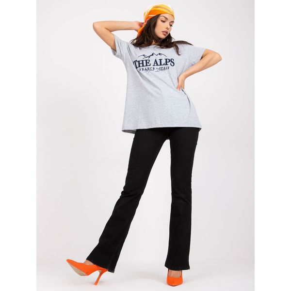 Fashionhunters Gray and navy blue women's t-shirt with patches