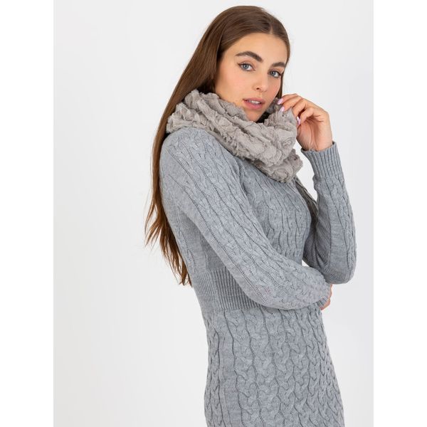 Fashionhunters Gray faux fur winter scarf