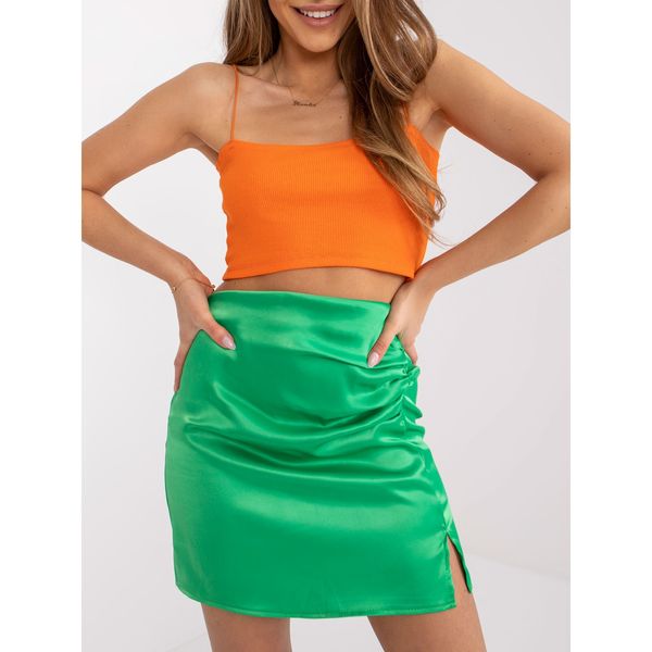 Fashionhunters Green high-waisted mini skirt with slit Olya RUE PARIS