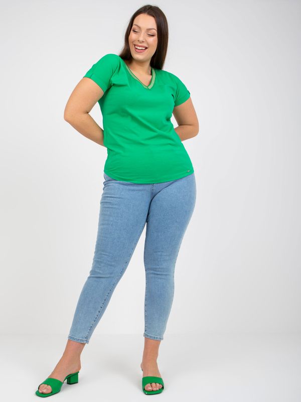 Fashionhunters Green T-shirt plus sizes with short sleeves