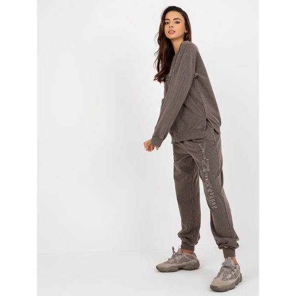 Fashionhunters Khaki loose casual set with patches