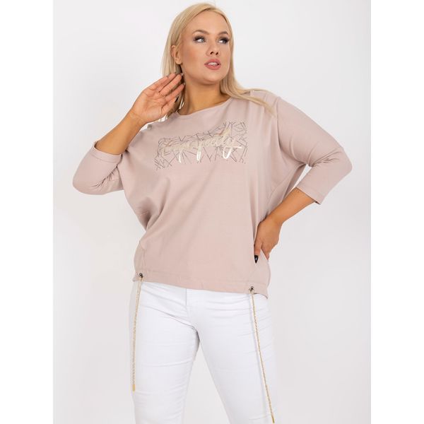 Fashionhunters Light beige everyday plus size blouse with an applique