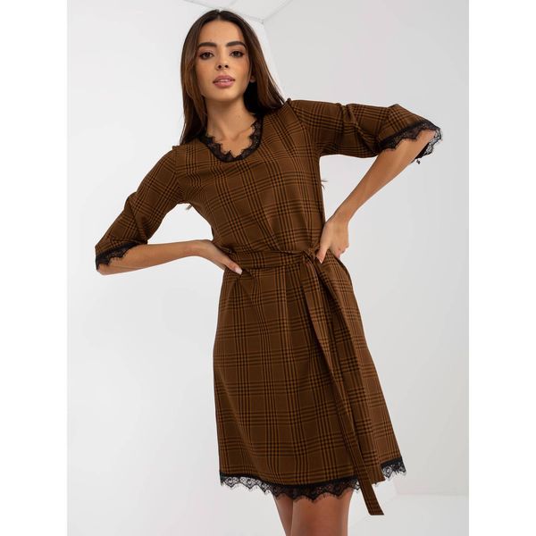 Fashionhunters Light brown and black plaid cocktail dress with a tie