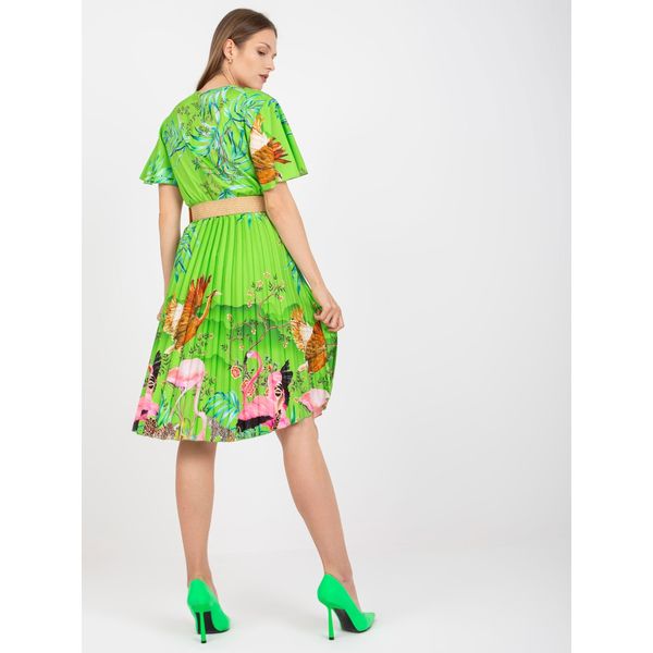Fashionhunters Light green dress with prints and a braided belt
