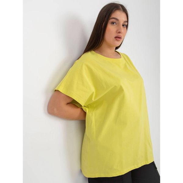 Fashionhunters Light lime women's plus size t-shirt with a loose cut