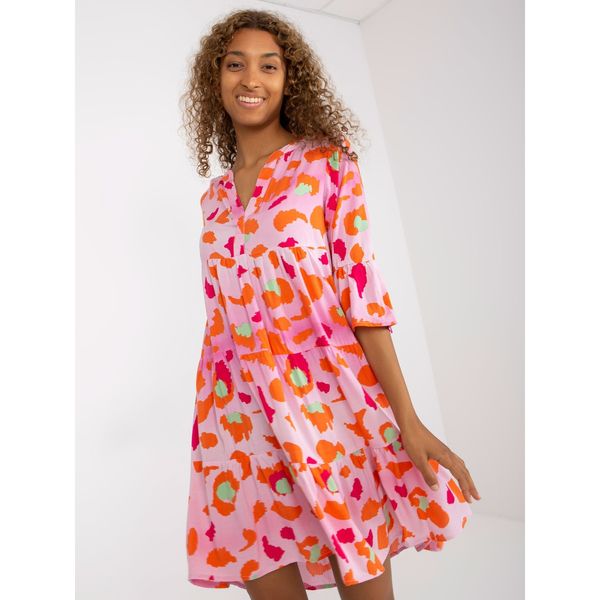 Fashionhunters Light pink dress with prints and a SUBLEVEL frill