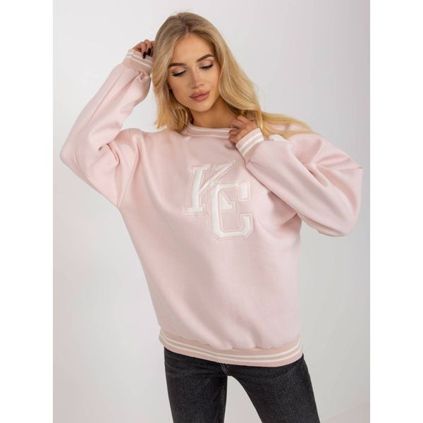 Fashionhunters Light pink insulated sweatshirt without a hood made of cotton