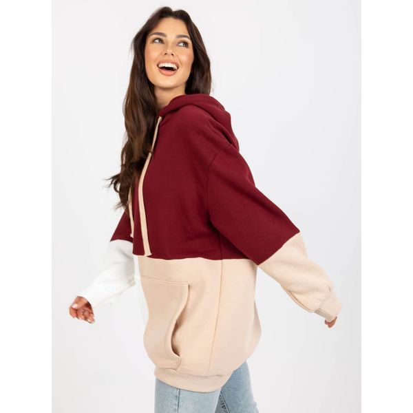 Fashionhunters Long, maroon oversize kangaroo sweatshirt