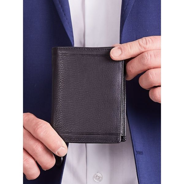 Fashionhunters Męski pionowy czarny skórzany portfel
