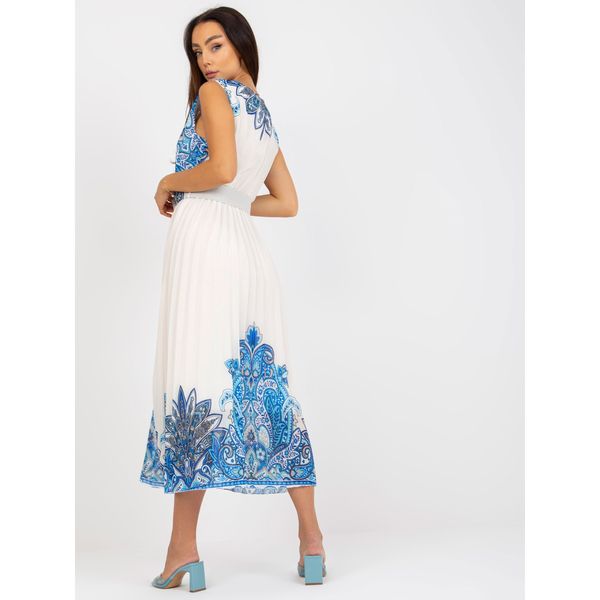 Fashionhunters One size blue midi pleated dress with prints