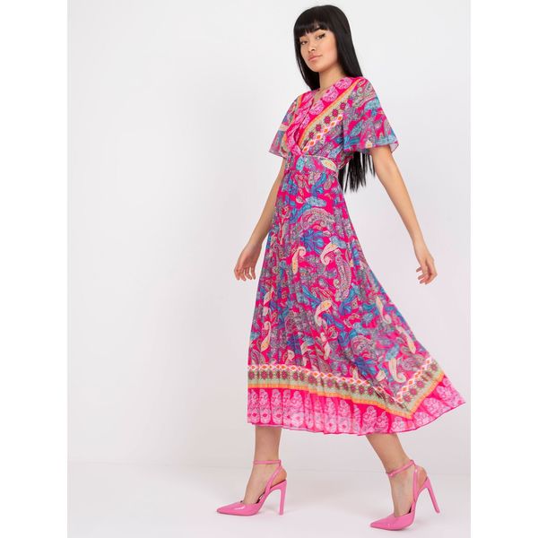 Fashionhunters One size pink pleated dress with an oriental motif