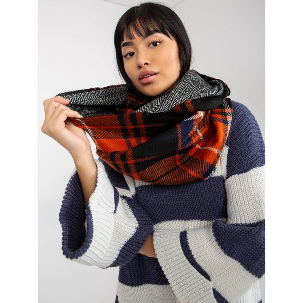 Fashionhunters Orange and black checkered chimney scarf