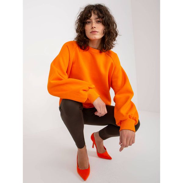 Fashionhunters Orange basic sweatshirt with a round neckline