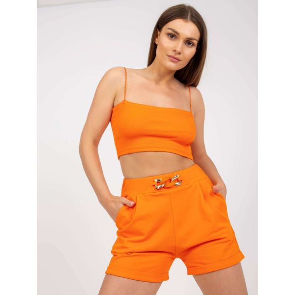 Fashionhunters Orange casual shorts with pockets RUE PARIS