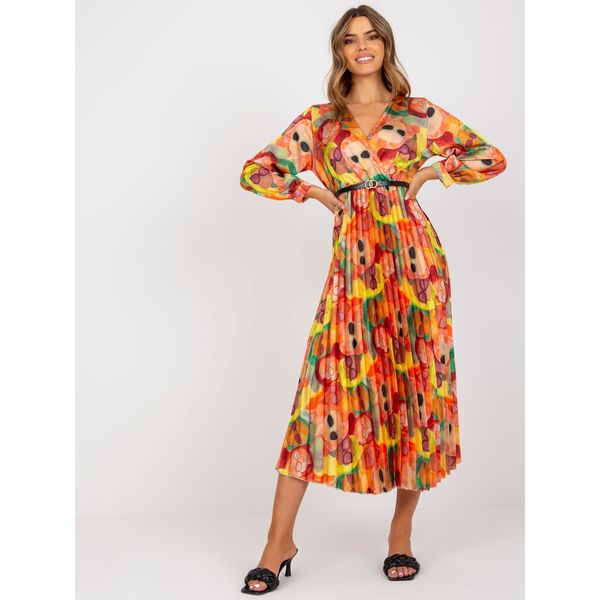 Fashionhunters Orange pleated dress with colorful patterns