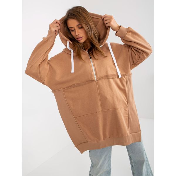 Fashionhunters Oversized long camel sweatshirt with a hood and slits
