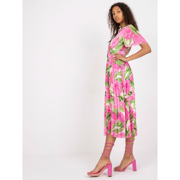 Fashionhunters Pink and green one size pleated dress with a floral print