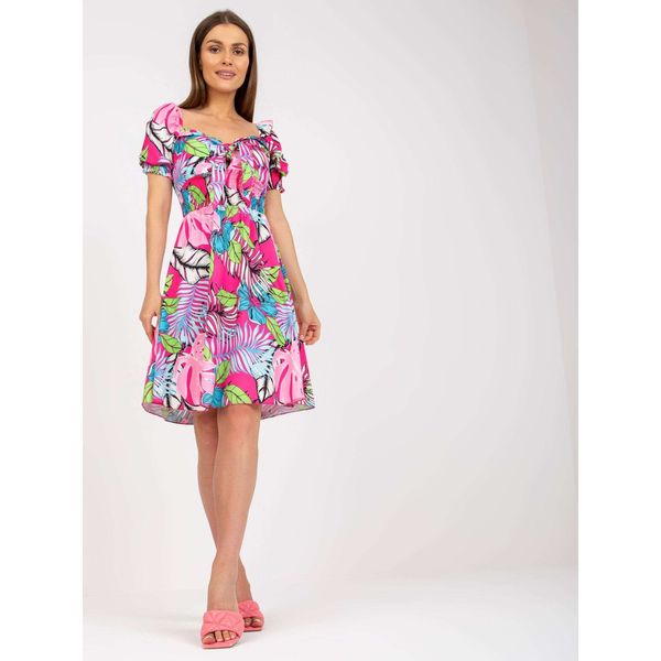 Fashionhunters Pink Spanish summer dress with prints