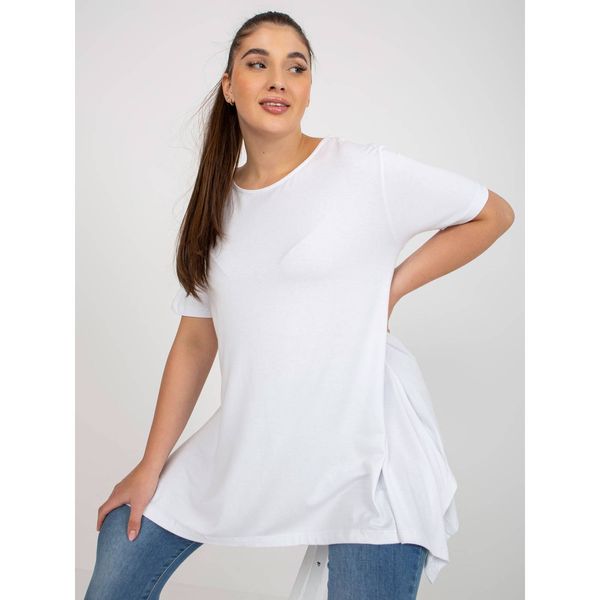 Fashionhunters Plain white plus size blouse with a round neckline