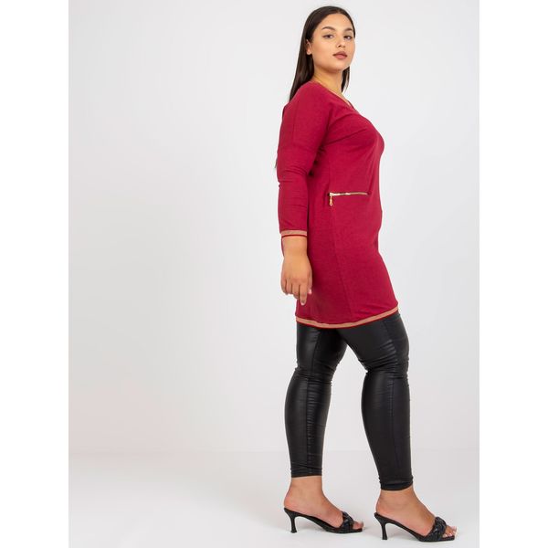 Fashionhunters Plus size burgundy fitted tunic in cotton