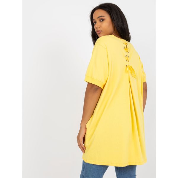 Fashionhunters Plus size yellow cotton tunic with lacing on the back