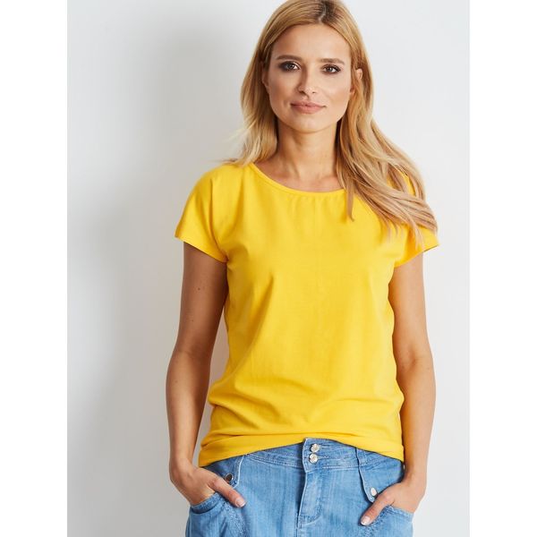 Fashionhunters Podstawowy ciemnożółty T-shirt